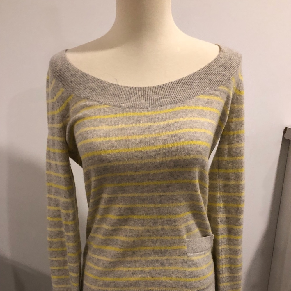 Cashmere sweater
